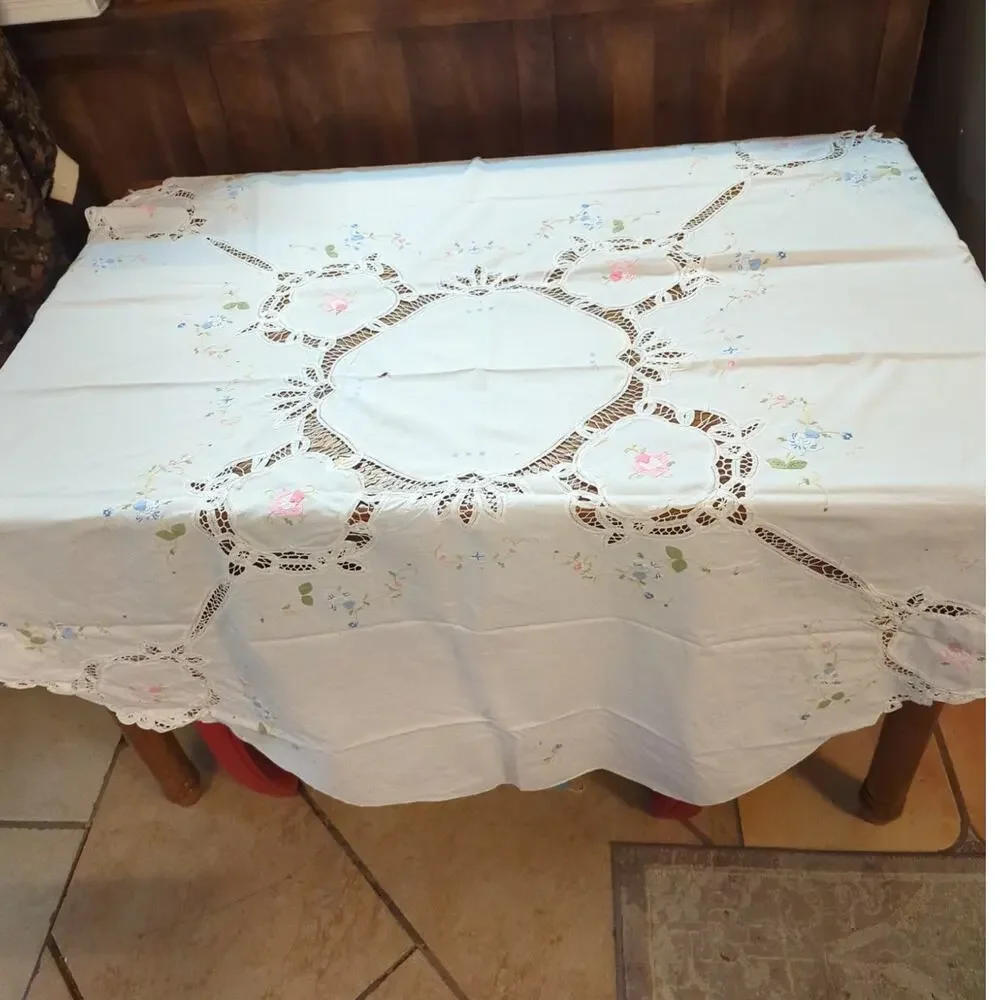 Vintage Hand-Embroidered & Cutwork Lace White Oval Tablecloth - Pastel Florals